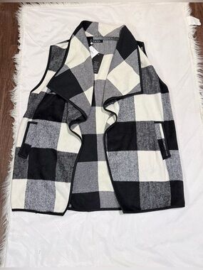 Yacun Black & White Buffalo-Check Draped Vest